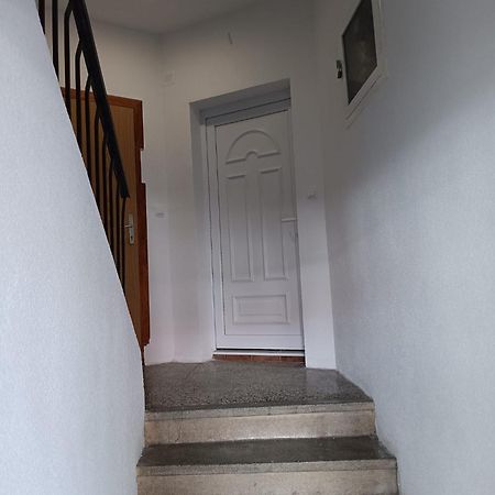 Apartman Sonja Hostel ดูบรอฟนิก ภายนอก รูปภาพ